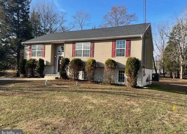 Property at 348 N Orchard Rd, Vineland, NJ 08360, 3 beds, 2 baths