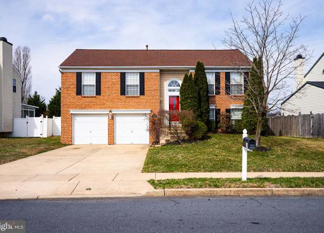 Property at 14 Elsworth, Sicklerville, NJ 08081, 3 beds, 2.5 baths