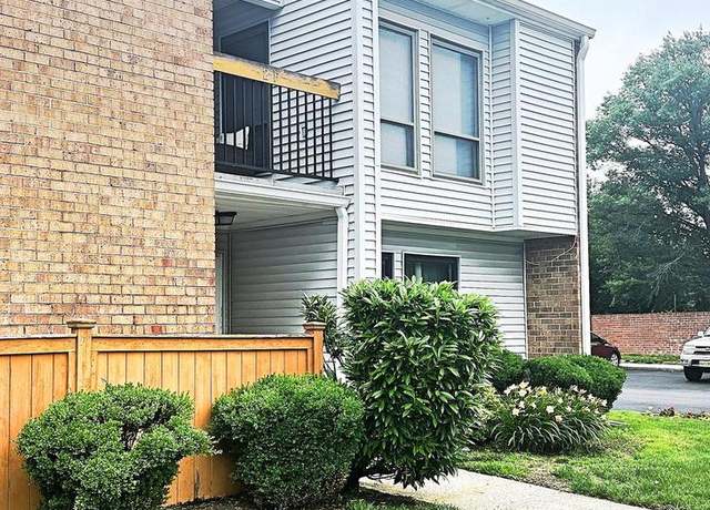 Property at 2P Lake Dr, East Windsor, NJ 08520, 1 bed, 1 bath