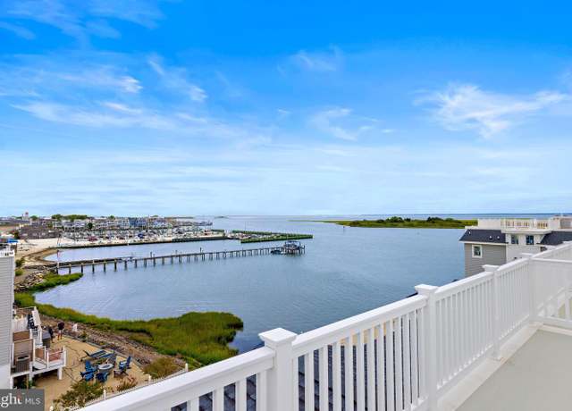 Property at 2600 Long Beach Blvd #5, Long Beach Township, NJ 08008, 2 beds, 2.5 baths