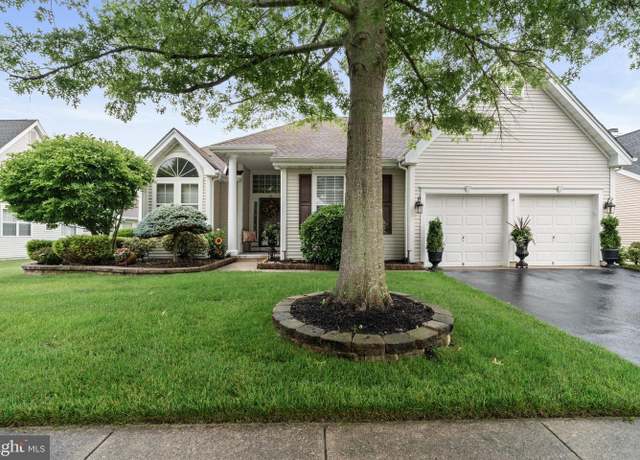 Property at 28 Jumping Brook Ln, Barnegat, NJ 08005, 2 beds, 2 baths