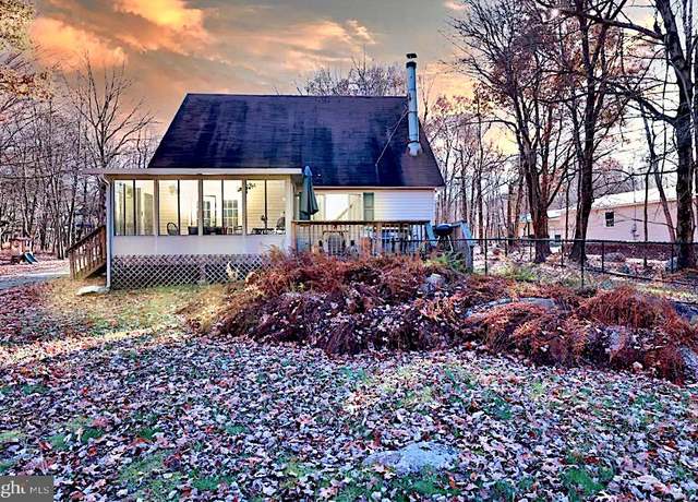 Property at 110 Petrarch Trl, Albrightsville, PA 18210, 3 beds, 2 baths