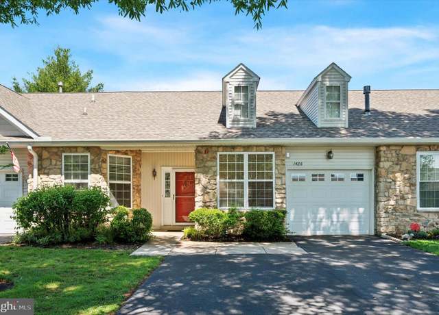 Property at 1426 Palmer Dr, Springfield, PA 19064, 2 beds, 2.5 baths