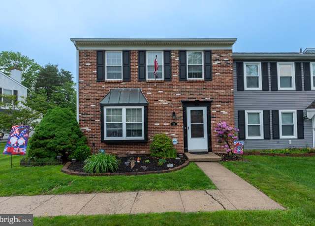 Property at 73 Hunt Dr, Horsham, PA 19044, 3 beds, 1.5 baths