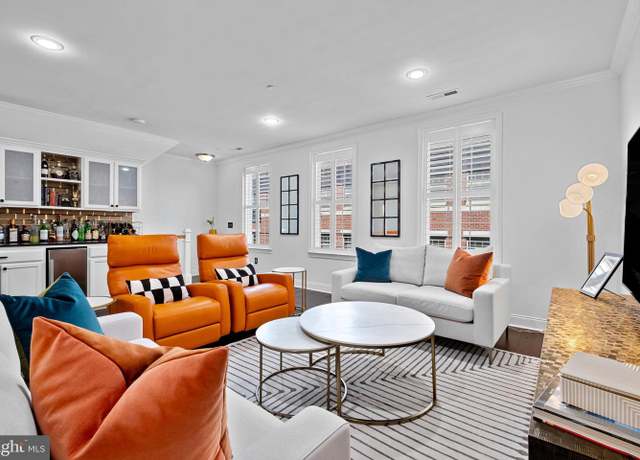Property at 110 Commodore Ct, Philadelphia, PA 19146, 3 beds, 2.5 baths