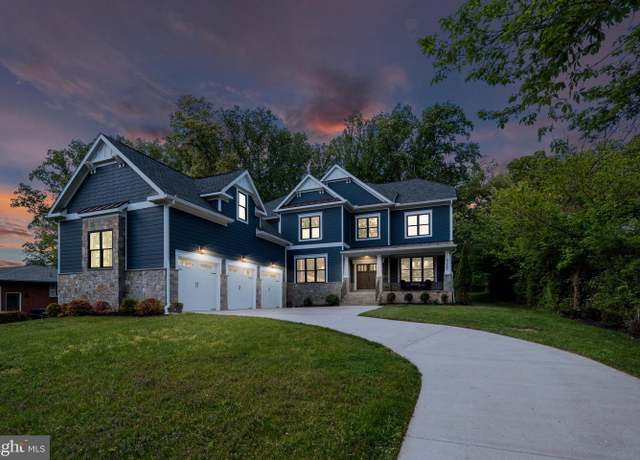 Property at 9222 Brian Dr, Vienna, VA 22180, 7 beds, 6 baths
