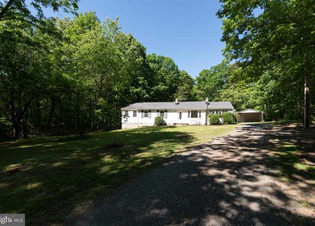 Property at 115 Thomasson Rd, Louisa, VA 23093, 3 beds, 2 baths