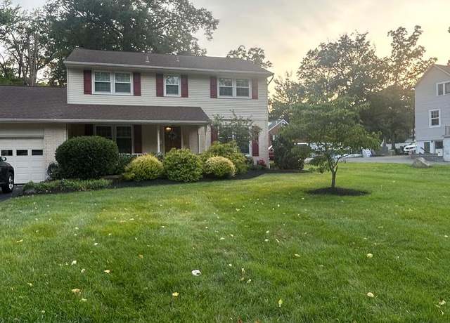 Property at 3 Durboraw Rd, Wilmington, DE 19810, 4 beds, 2.5 baths