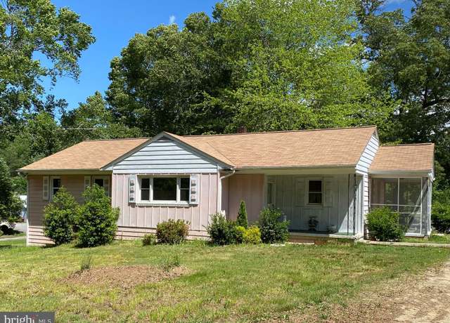 Property at 8690 Fairground Rd, Bel Alton, MD 20611, 4 beds, 2 baths