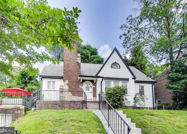 Property at 2206 Cheverly Ave, Cheverly, MD 20785, 4 beds, 2 baths