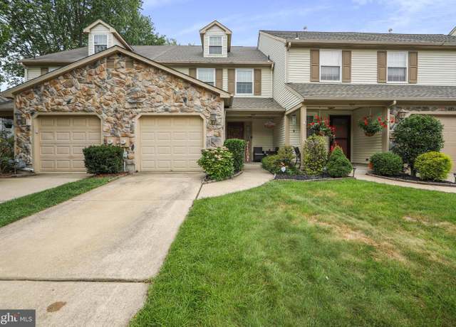 Property at 405 Hazelwood Ln, Marlton, NJ 08053, 3 beds, 2.5 baths