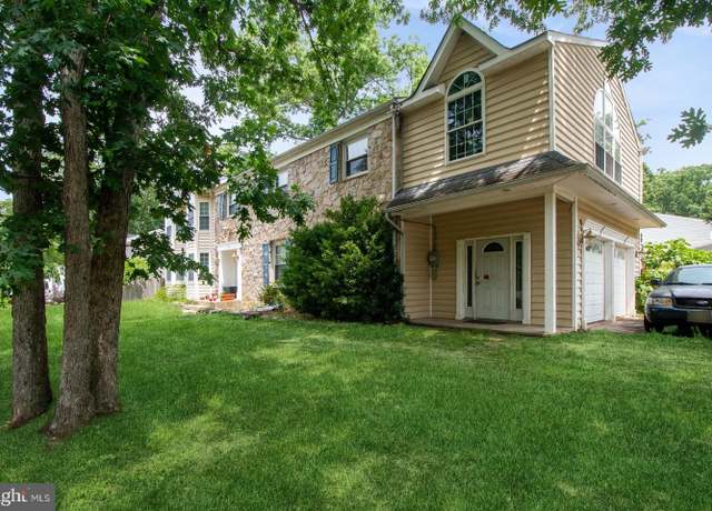 Property at 246 Johnson Rd, Turnersville, NJ 08012, 7 beds, 2.5 baths