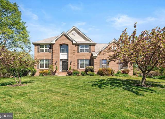 Property at 14 Sousa Ct, East Windsor, NJ 08520, 4 beds, 2.5 baths