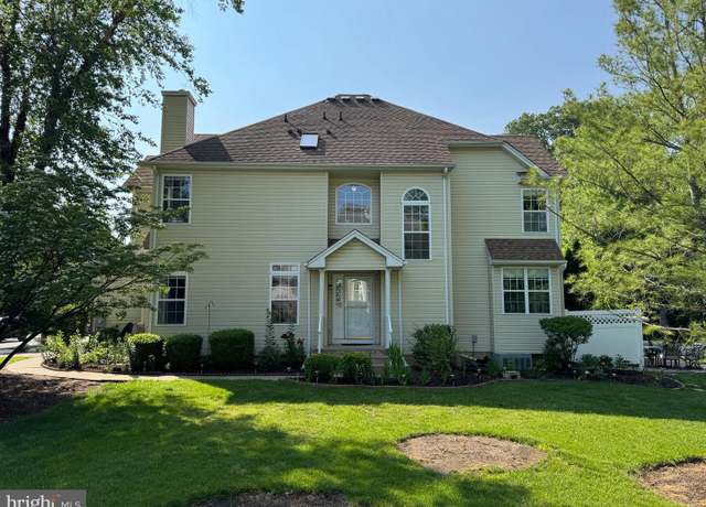 Property at 73 Shelley Cir, East Windsor, NJ 08520, 3 beds, 2.5 baths