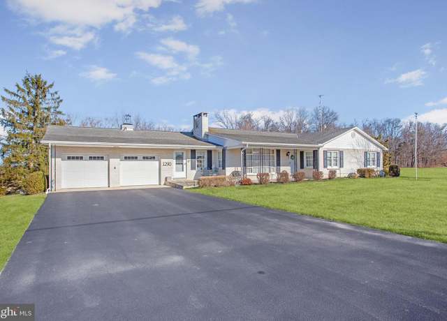 Property at 1290 Hunterstown Hampton Rd, New Oxford, PA 17350, 3 beds, 2 baths