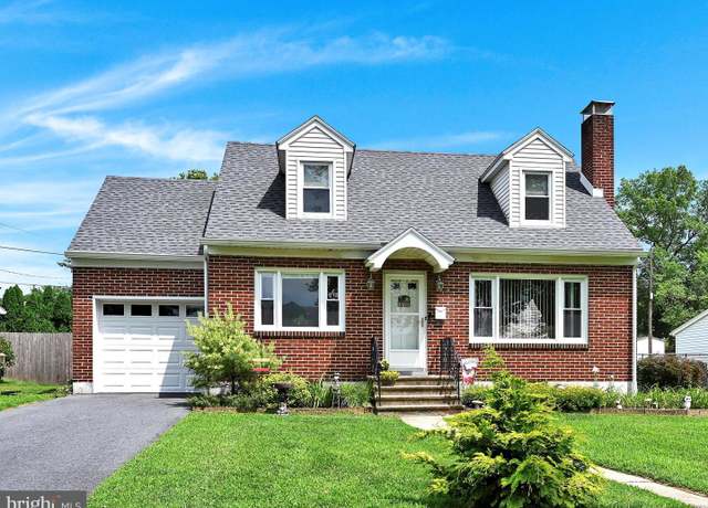 Property at 4103 5th Ave, Temple, PA 19560, 3 beds, 1.5 baths