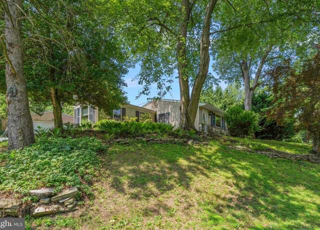 Property at 803 Libby Ln, Feasterville Trevose, PA 19053, 4 beds, 2.5 baths