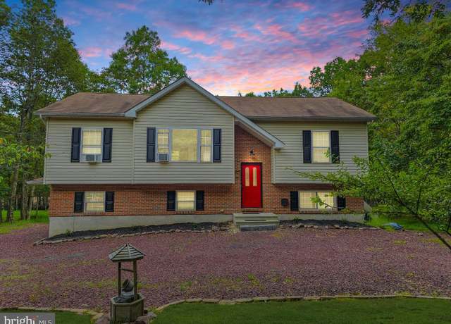Property at 57 Mohawk Trl, Albrightsville, PA 18210, 4 beds, 3 baths
