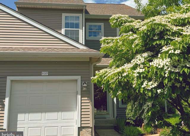Property at 137 Hidden Hollow Ct #4002, Phoenixville, PA 19460, 3 beds, 2 baths
