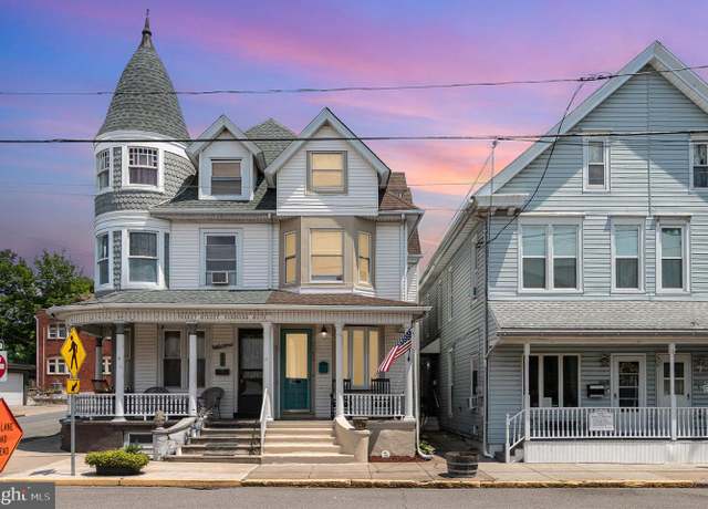 Property at 356 Market St, Millersburg, PA 17061, 3 beds, 1.5 baths