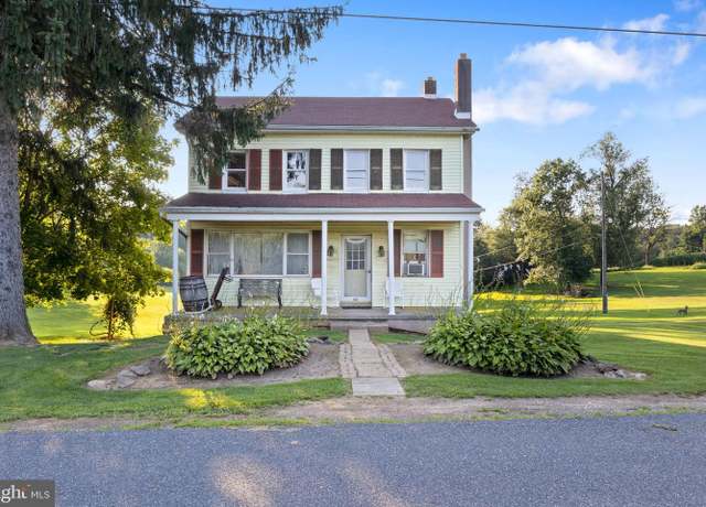 Property at 970 Perry Rd, Red Lion, PA 17356, 4 beds, 1 bath