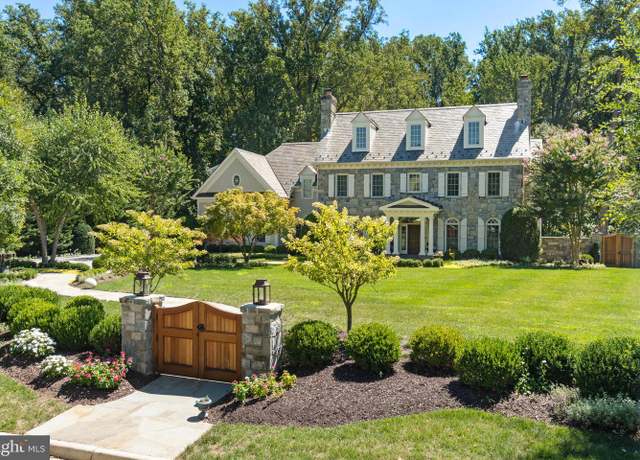 Property at 8115 Spring Hill Farm Dr, Mclean, VA 22102, 5 beds, 6.5 baths