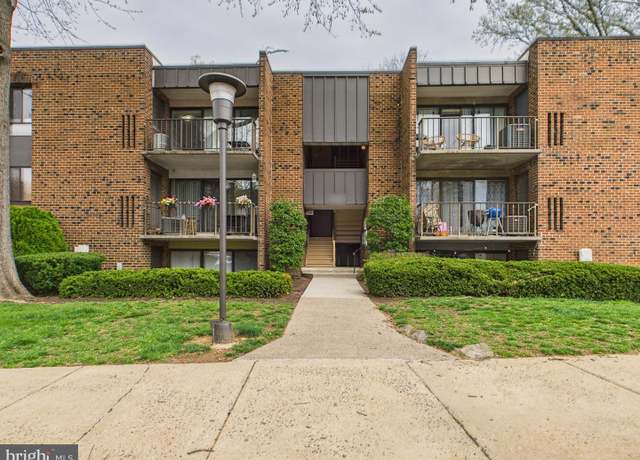 Property at 7800 Dassett Ct #301, Annandale, VA 22003, 2 beds, 2 baths