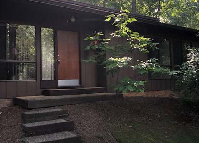 Property at 1314 Westhills Ln, Reston, VA 20190, 3 beds, 2 baths