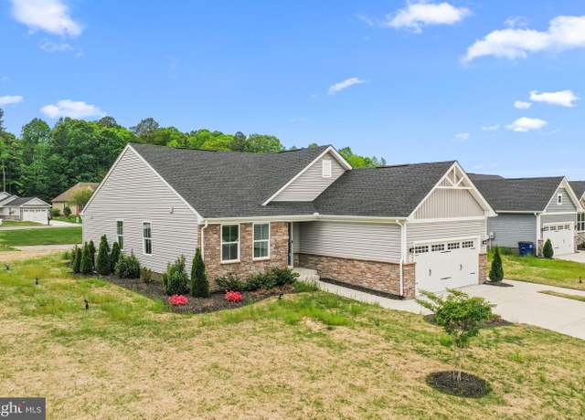 Property at 71 Braxton Way, Kilmarnock, VA 22482, 3 beds, 2 baths