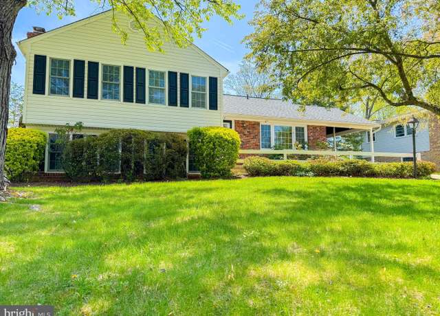 Property at 9715 Sudley Manor Dr, Manassas, VA 20109, 4 beds, 2.5 baths
