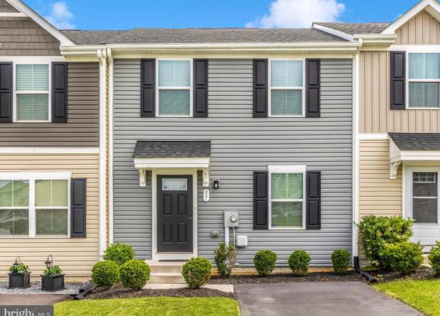 Property at 57 Sebago Pl, Martinsburg, WV 25403, 3 beds, 2 baths