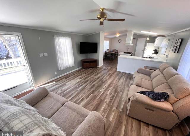Property at 4 Devon Ln #45450, Lewes, DE 19958, 3 beds, 2 baths