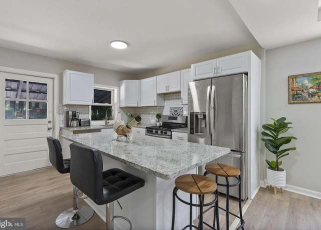 Property at 8505 Oakleigh Rd, Baltimore, MD 21234, 3 beds, 2 baths