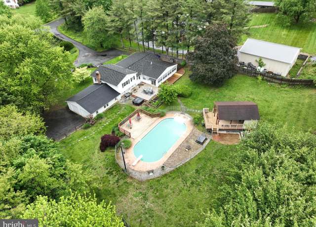 Property at 13108 Manor Dr, Mount Airy, MD 21771, 4 beds, 3 baths