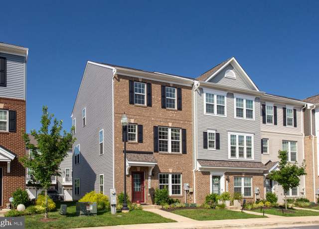 Property at 7120 Firwood Ln #705, Landover, MD 20785, 3 beds, 3.5 baths