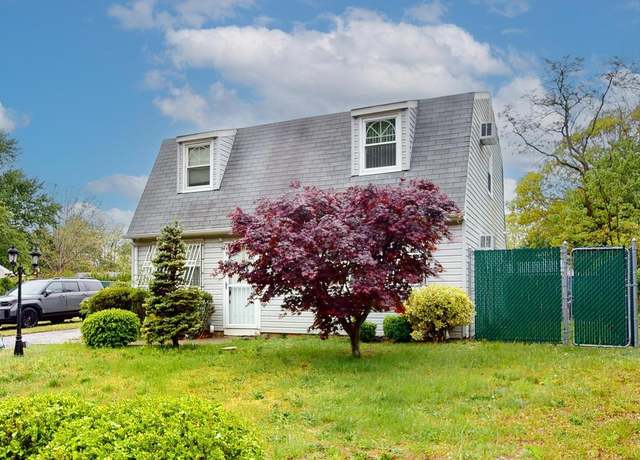 Property at 108 Lake Champlain Dr, Tuckerton, NJ 08087, 4 beds, 2 baths