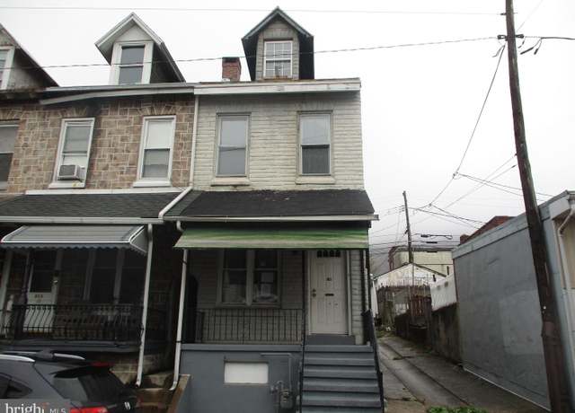 Property at 907 Locust St, Reading, PA 19604, 3 beds, 1 bath