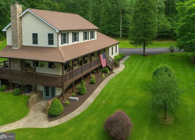 Property at 3700 Lehnenberg Rd, Riegelsville, PA 18077, 4 beds, 3 baths