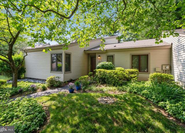Property at 74 Ashton Way #74, West Chester, PA 19380, 2 beds, 2 baths