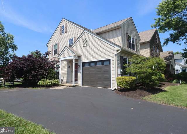 Property at 222 Nelis Ct, Telford, PA 18969, 3 beds, 2.5 baths