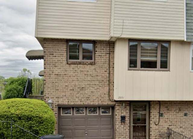 Property at 2931 Jenny Pl, Philadelphia, PA 19136, 3 beds, 2 baths