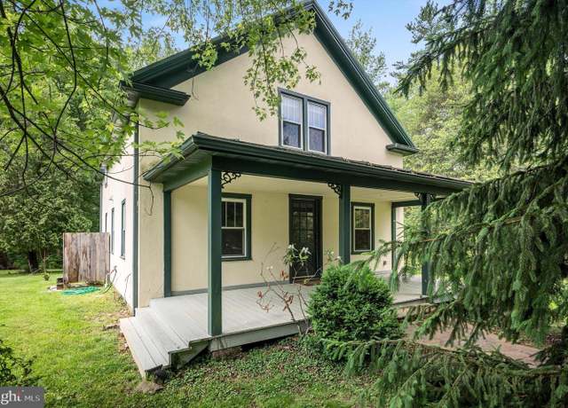 Property at 616 Pine Grove Rd, Bluemont, VA 20135, 3 beds, 2 baths