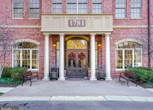 Property at 1781 Chain Bridge Rd #307, Mclean, VA 22102, 2 beds, 2 baths