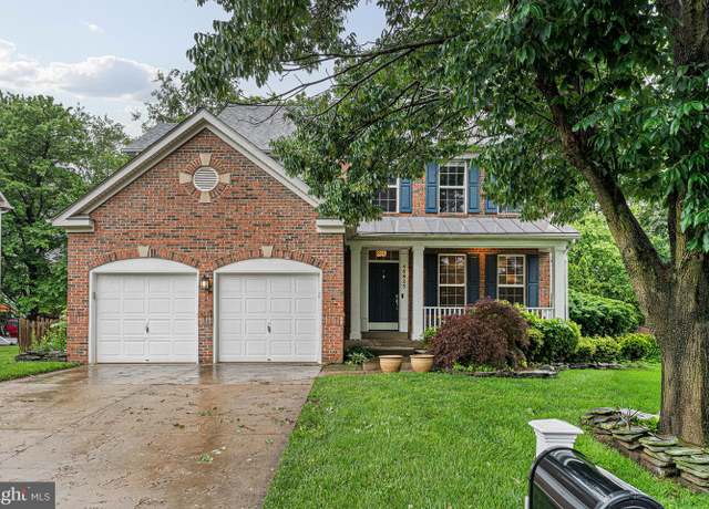 Property at 46825 Northbrook Way, Sterling, VA 20164, 4 beds, 4.5 baths