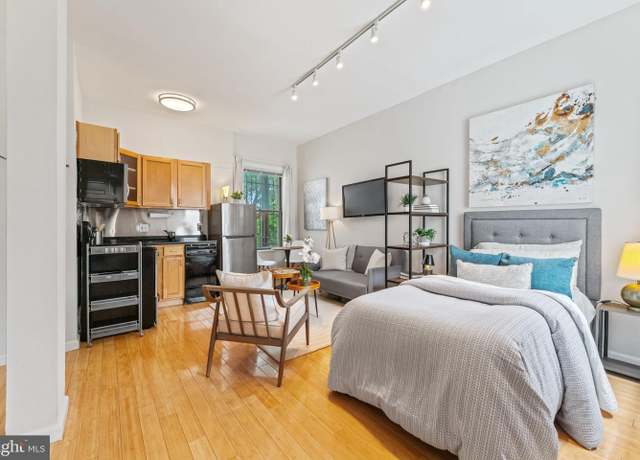 Property at 1822 15th St NW #305, Washington, DC 20009, 1 bath