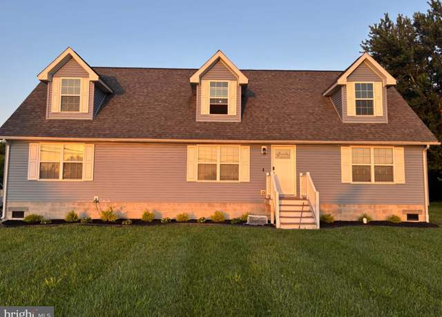 Property at 3556 Bayside Dr, Dover, DE 19901, 3 beds, 2 baths