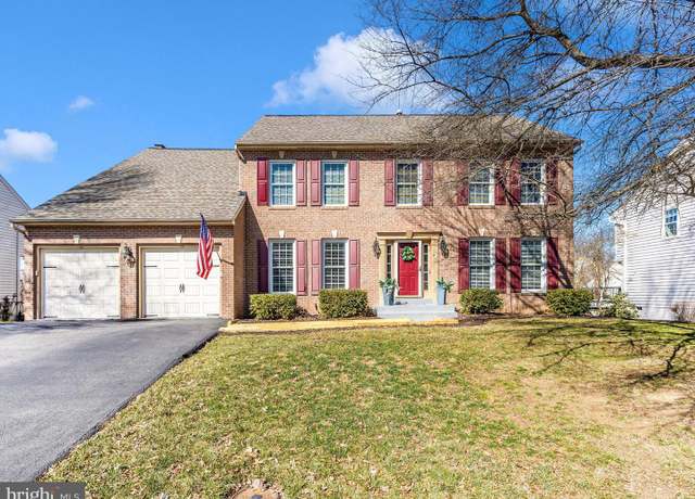Property at 6108 Fieldcrest Dr, Frederick, MD 21701, 4 beds, 3.5 baths