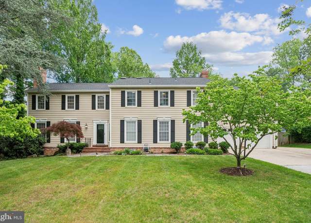Property at 10533 Macarthur Blvd, Potomac, MD 20854, 6 beds, 7 baths