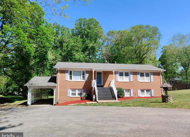 Property at 29825 Therese Cir, Mechanicsville, MD 20659, 4 beds, 3 baths