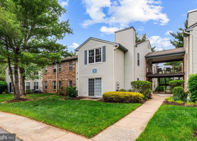 Property at 37 Village Ln Bldg 5, Mount Laurel, NJ 08054, 2 beds, 2 baths